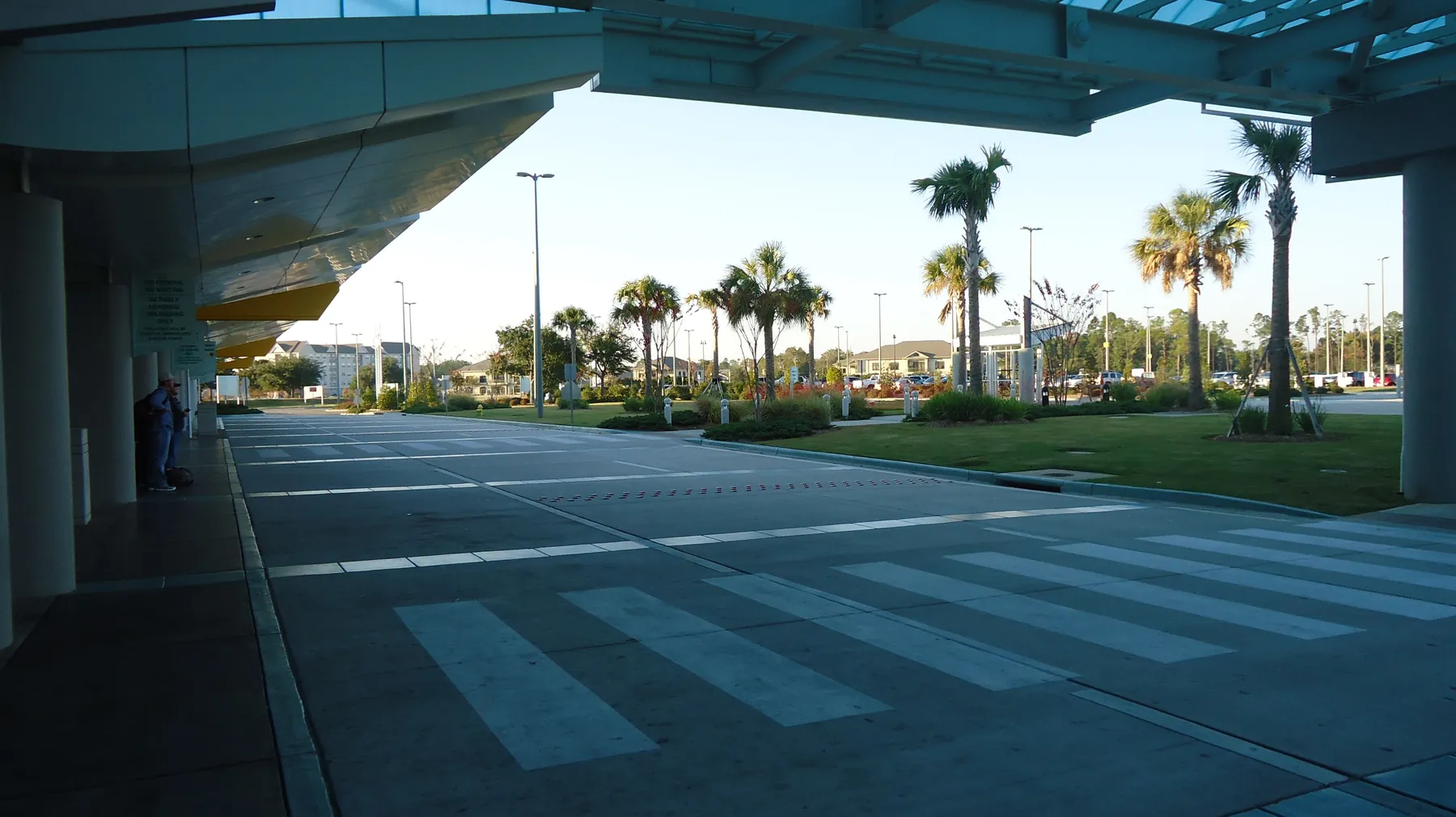 Exterior walkway and canopy outside the Gulfport–Biloxi International Airport terminal on the Mississippi Gulf Coast